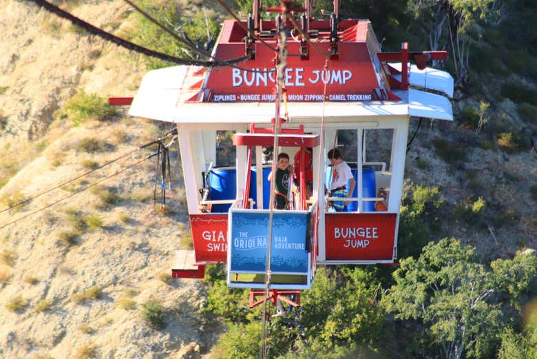 Entrada a Sling Swinger