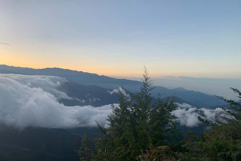 Excursión al Cerro Kennedy al amanecer + Pozo Azul
