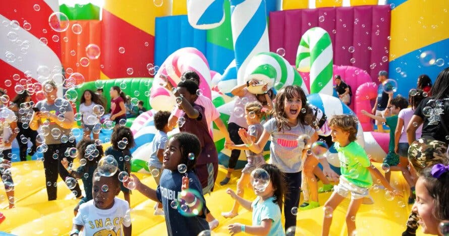 Parque Wow - El parque hinchable más grande del mundo