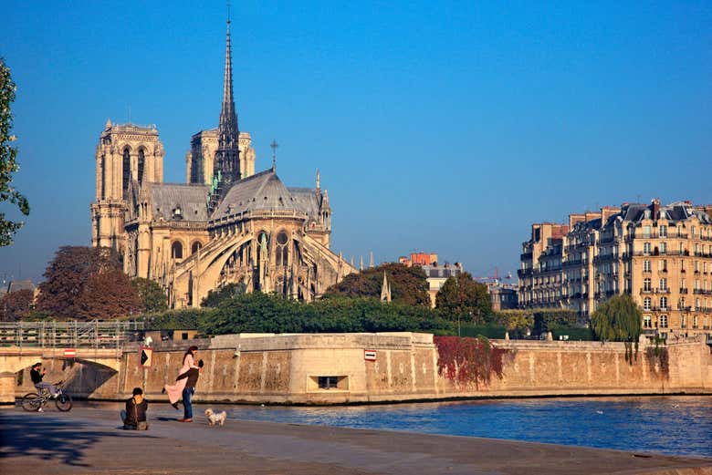 Tour de París al completo con entradas