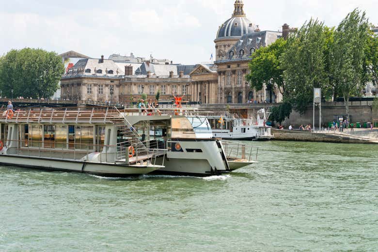 Tour de París al completo con entradas