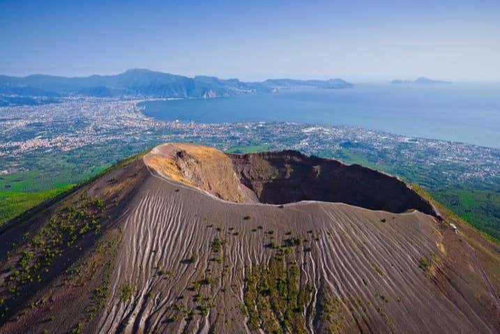 Excursión al Vesubio y Herculano