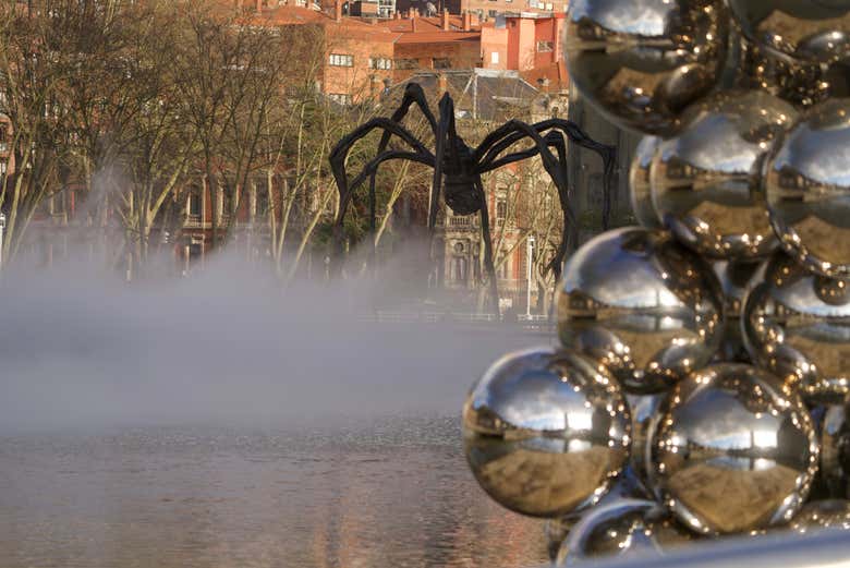 Entradas al Museo Guggenheim Bilbao con audioguía