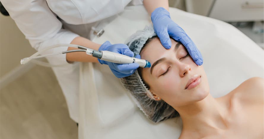 ¡Piel renovada al instante! con Dermapen