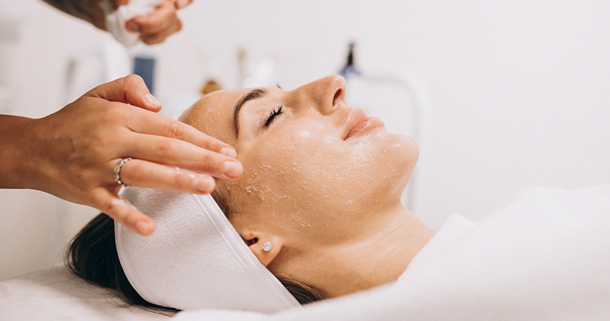 ¡Piel renovada al instante! con Dermapen