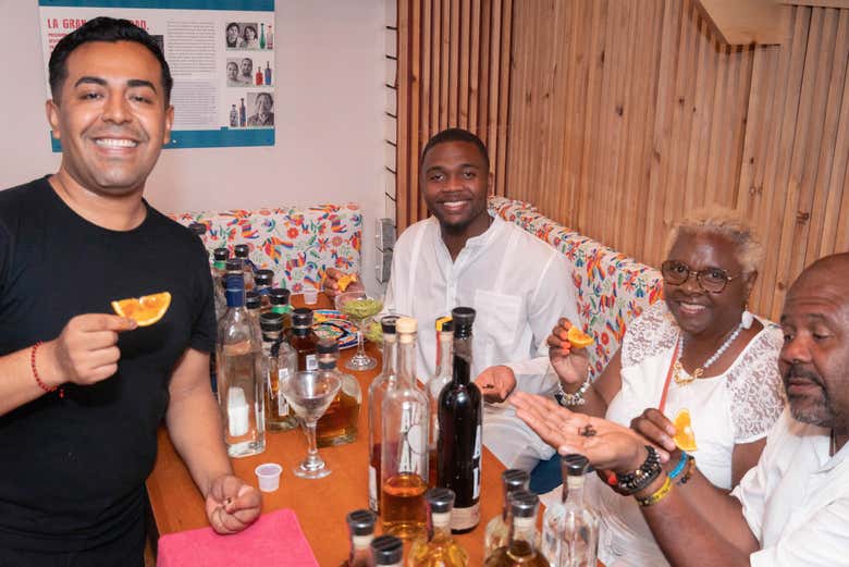 Clase de coctelería en Los Cabos