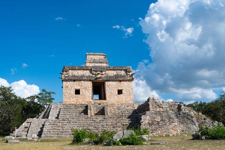 Excursión a Dzibilchaltún + Visita al Museo del Mundo Maya