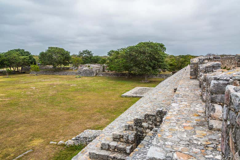 Excursión a Dzibilchaltún + Visita al Museo del Mundo Maya
