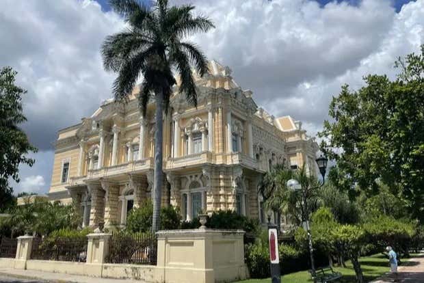 Free tour por el Paseo de Montejo