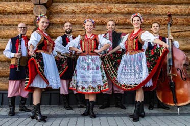 Espectculo de folclore polaco con cena