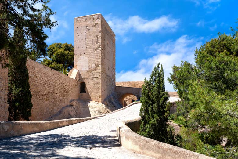 Free tour por el castillo de Santa Bárbara