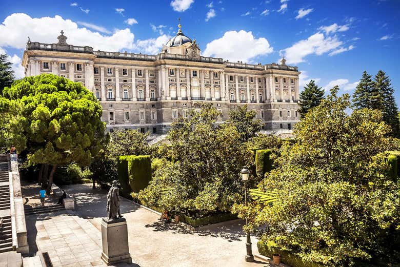 Entrada a la Galería de las Colecciones Reales