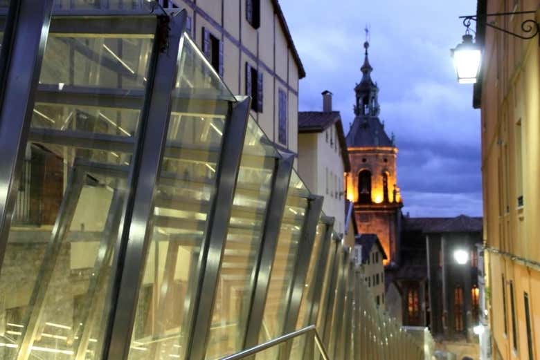 Free tour de los misterios y leyendas de Vitoria
