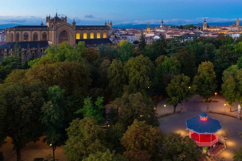 Free tour de los misterios y leyendas de Vitoria