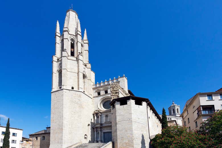 Entrada al conjunto episcopal de Gerona