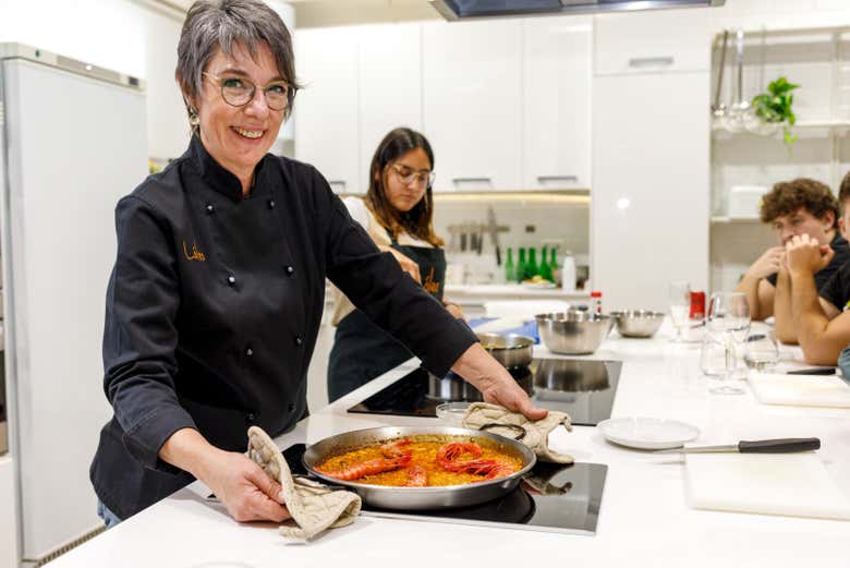 Clase de cocina de tapas y paella en Madrid