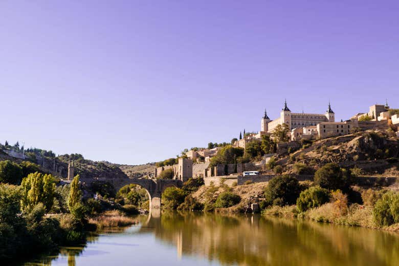 Excursión a Toledo al completo + Cata de vinos