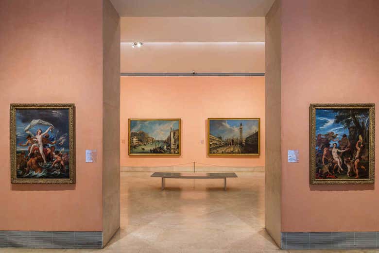 Entrada al Museo Nacional Thyssen-Bornemisza