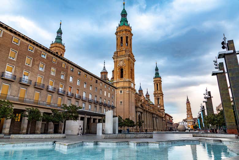 Visita guiada por la Basílica del Pilar