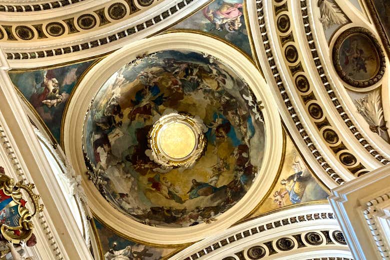 Visita guiada por la Basílica del Pilar