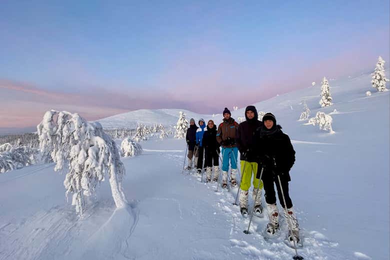 Paseo con raquetas de nieve por el Parque Pallas-Yllästunturi