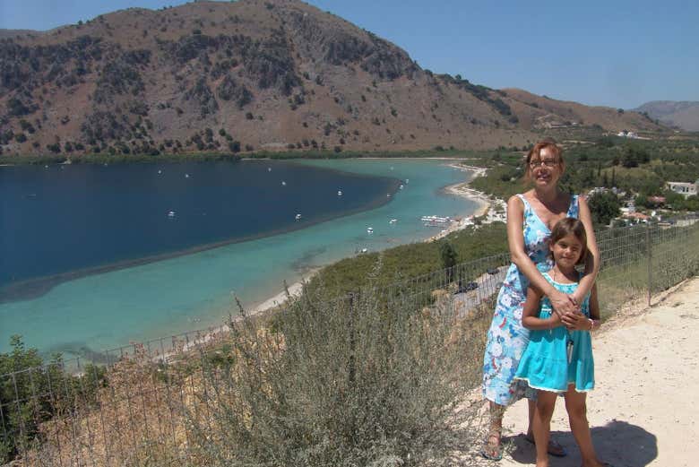 Tour por el centro de Creta + Lago Kournas