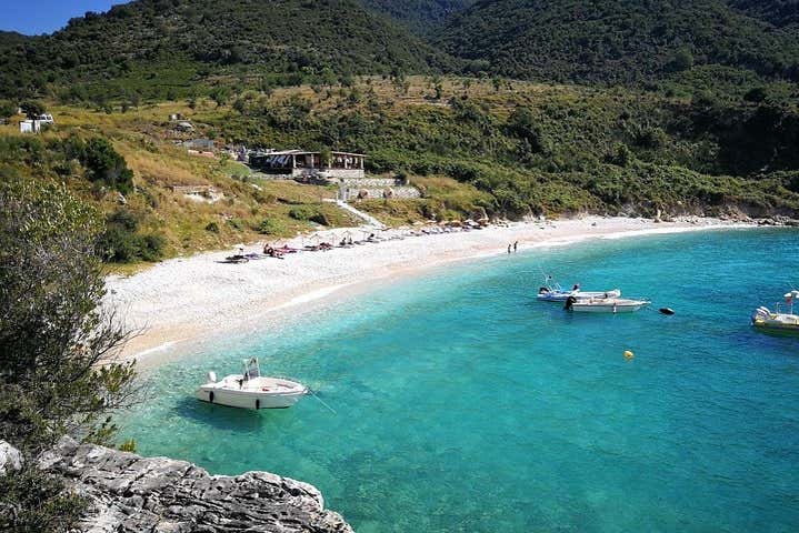Excursión a Karaburun y cueva Haxhi Ali
