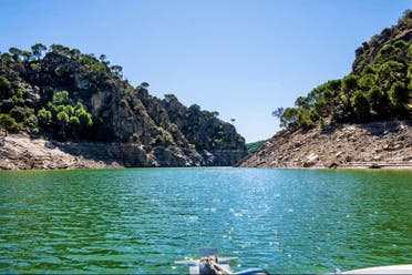 Alquiler de barco con patr�n en el pantano de San Juan
