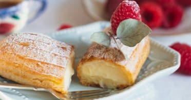 Bu�uelos, Profiteroles y Eclaires