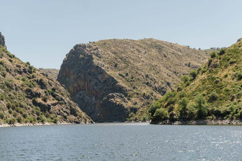 Paseo en barco por el Parque Natural del Duero Internacional