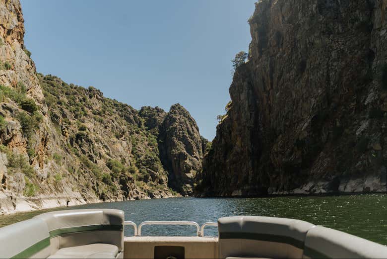 Paseo en barco por el Parque Natural del Duero Internacional