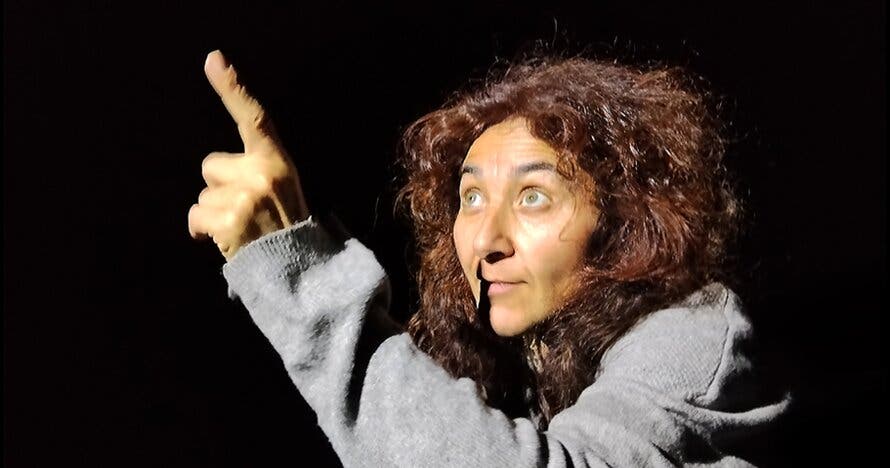 ISABEL DESTERRADA EN ISABEL