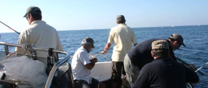 Recorre la costa del Maresme en barco con patrón