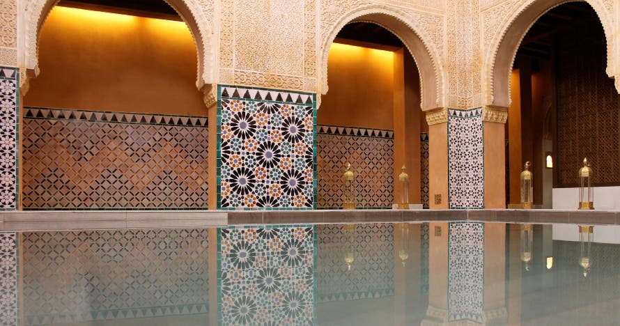 MIMMA 30: Baño y masaje aromático en hammam andalusí