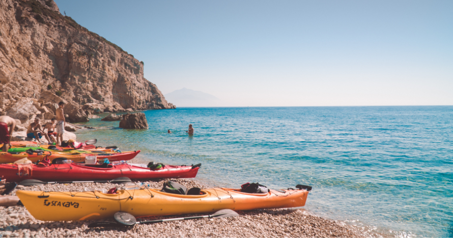 Explora la costa de Sitges en kayak: 2 horas de diversión